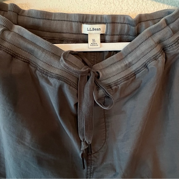 LL Bean Womans Stretch Ripstop Pull-On Alloy Grey  Adjustable Waistband size XL - Picture 2 of 11